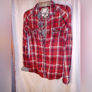 Roar button dow rhinestone cross zipper back western design black red plaid med